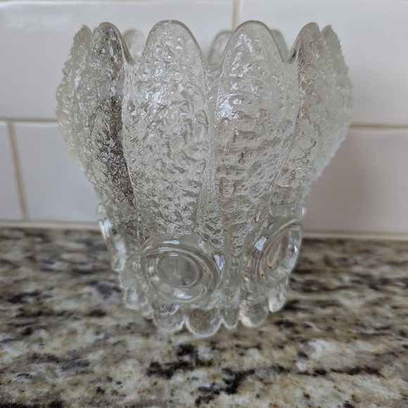 Vintage Unique Glass Vase With Coral/Floral Design - Picture 2 of 8